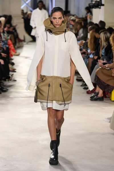 Look 33